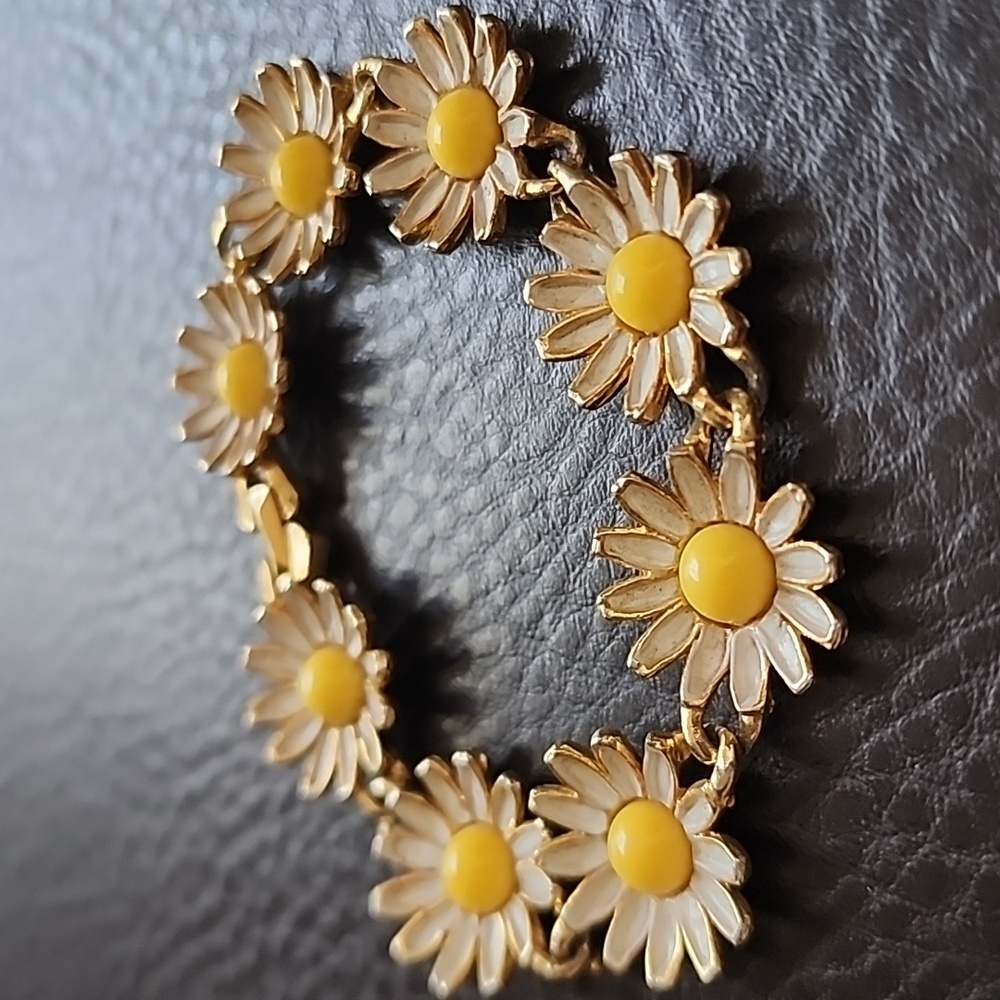 VTG WEISS bracelet